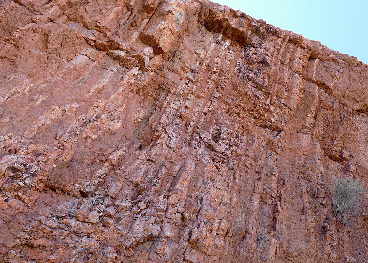 Flow-banded mid-Cenozoic rhyolite flow, Arizona, USA