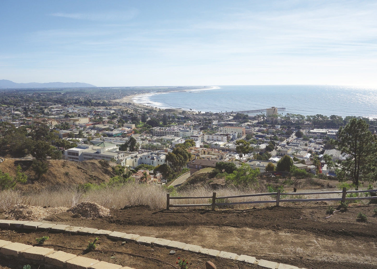 Ventura Avenue anticline. The beach and Santa Monica mountains are visible. 