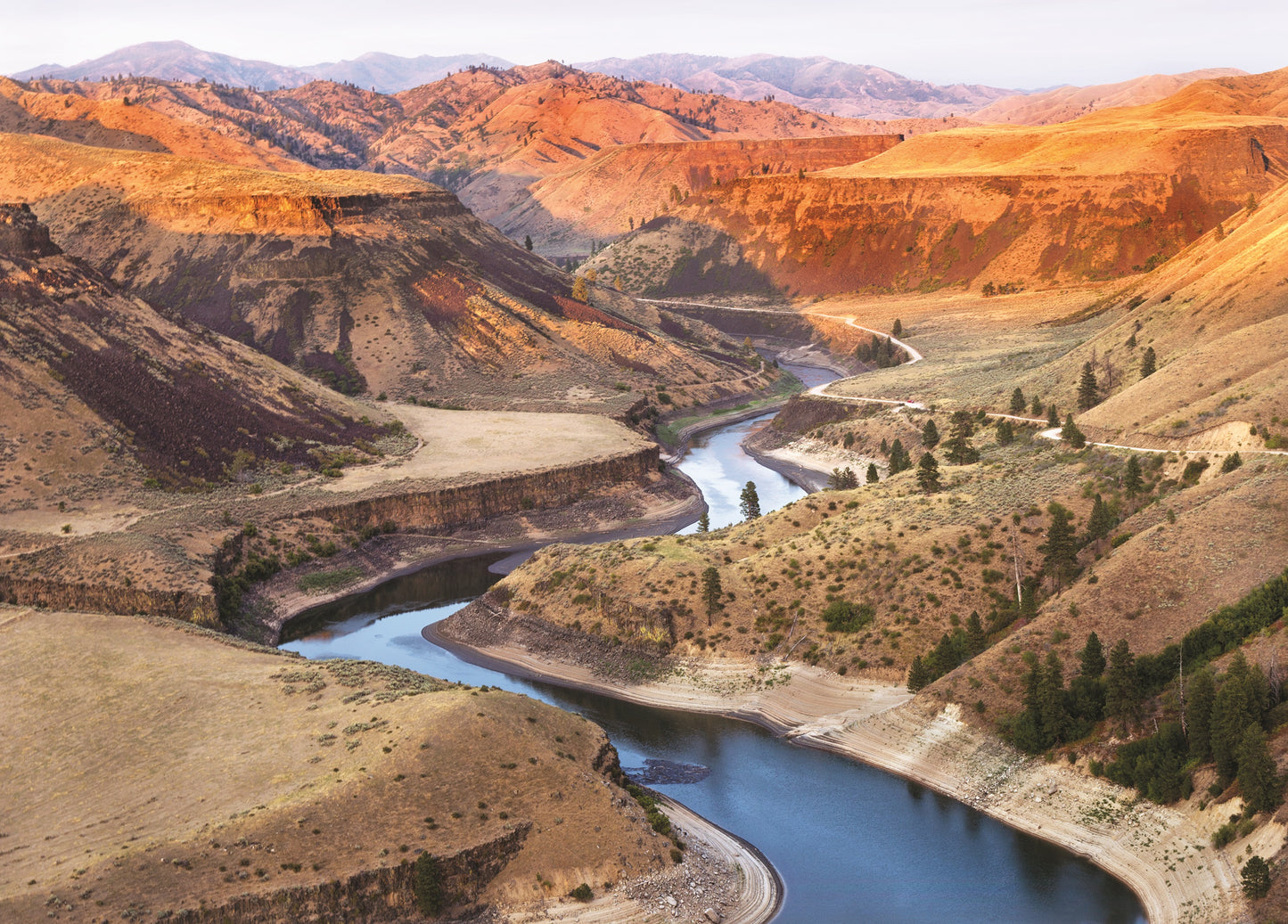 View of the Boise River looking upstream from Blacks Creek Road
showing multiple basalt flows that filled an ancestral river valley.