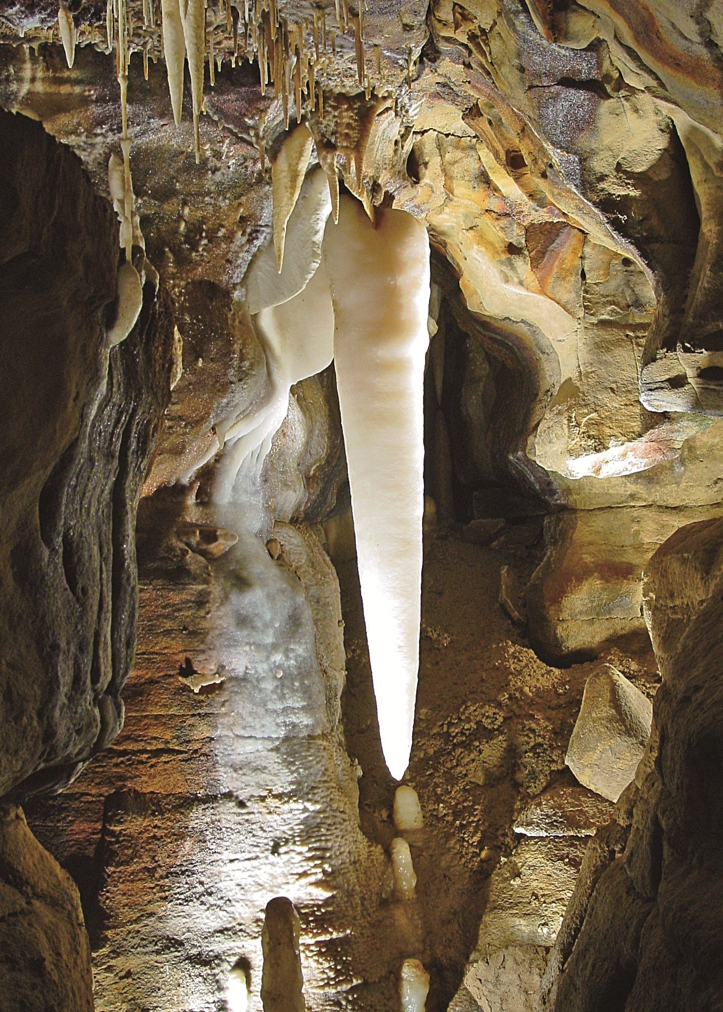 Crystal King, Ohio Caverns