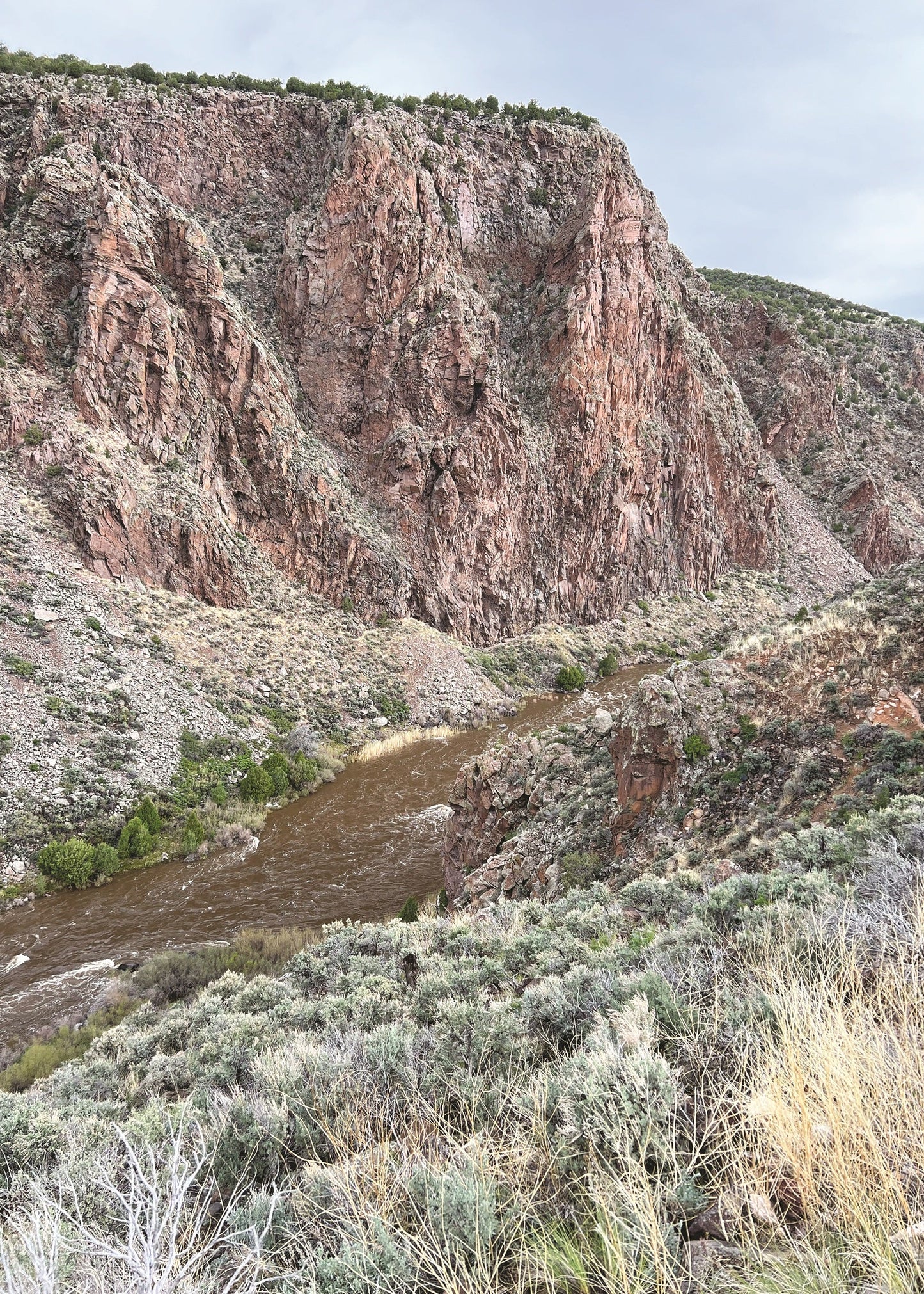 taos new mexico plateau with the rio grande below 
